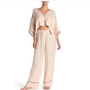 😴FREE PEOPLE SHINE PAJAMAS🌙